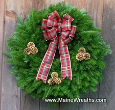 Maine Country Christmas Wreath