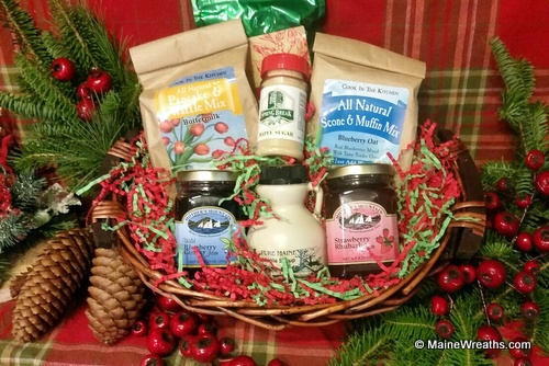 Maine Gift Baskets from Down On the Farm Maine Wreaths